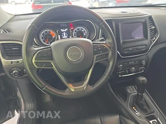 2019 Jeep Cherokee Latitude Plus - miniatura 8