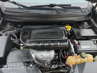 2019 Jeep Cherokee Latitude Plus - miniatura 18