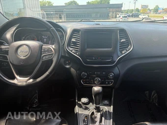 2019 Jeep Cherokee Latitude Plus - miniatura 11