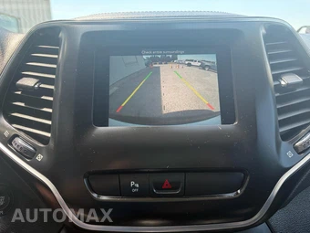 2019 Jeep Cherokee Latitude Plus - miniatura 16