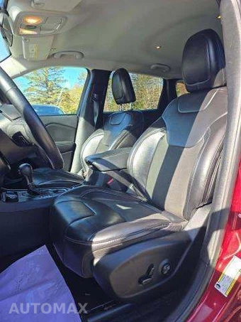 2019 Jeep Cherokee Latitude Plus - miniatura 7