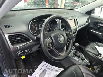 2019 Jeep Cherokee Latitude Plus - miniatura 11