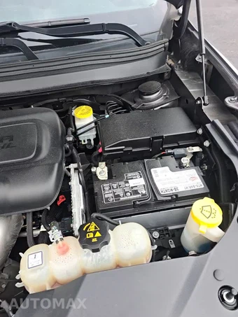 2019 Jeep Cherokee Latitude Plus - miniatura 18