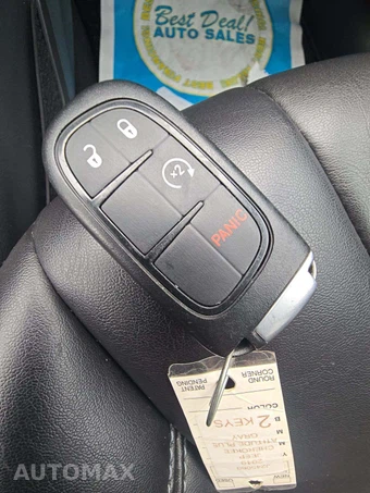 2019 Jeep Cherokee Latitude Plus - miniatura 5