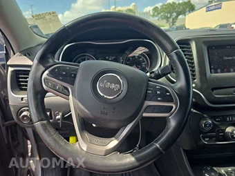 2019 Jeep Cherokee Latitude Plus - miniatura 10