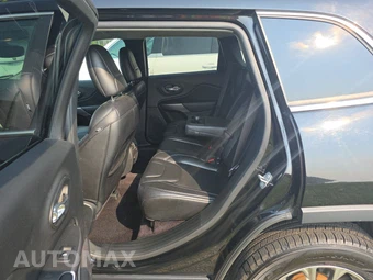 2019 Jeep Cherokee Latitude Plus - miniatura 13