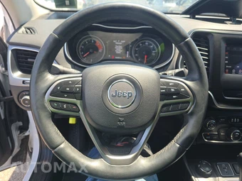 2019 Jeep Cherokee Latitude Plus - miniatura 10
