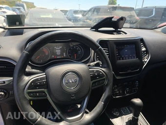 2019 Jeep Cherokee Latitude Plus - miniatura 11