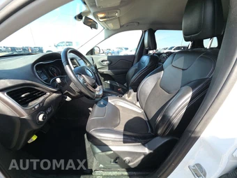 2019 Jeep Cherokee Latitude Plus - miniatura 7
