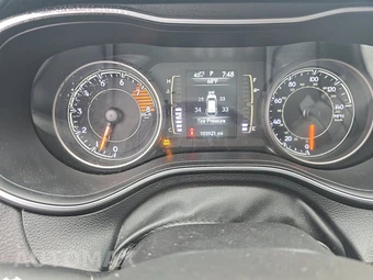 2019 Jeep Cherokee Latitude Plus - miniatura 12
