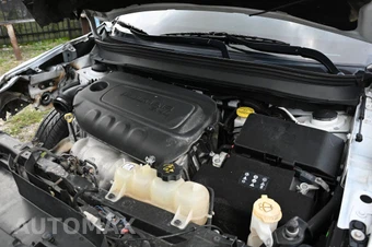 2019 Jeep Cherokee Limited – miniatura 15