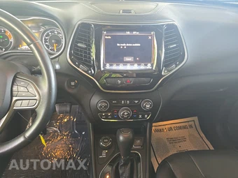 2019 Jeep Cherokee Limited - miniatura 11