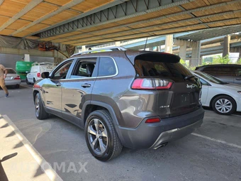 2019 Jeep Cherokee Limited - miniatura 2