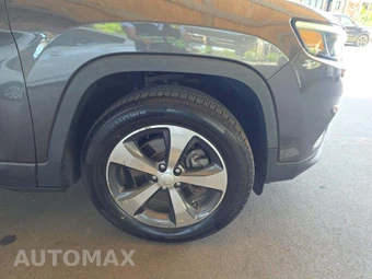 2019 Jeep Cherokee Limited - miniatura 25