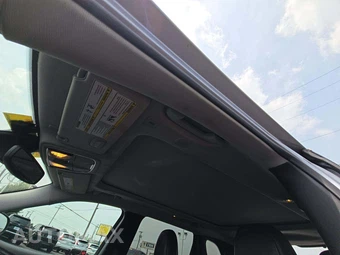 2019 Jeep Cherokee Limited - miniatura 8