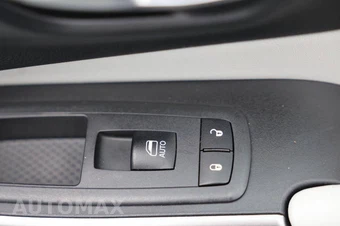 2019 Jeep Cherokee Limited - miniatura 11