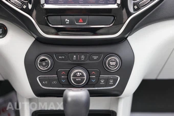 2019 Jeep Cherokee Limited - miniatura 29