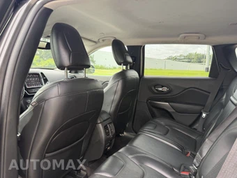 2019 Jeep Cherokee Limited – miniatura 13