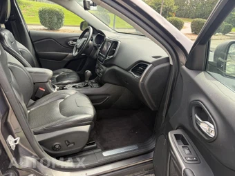 2019 Jeep Cherokee Limited – miniatura 16