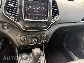 2019 Jeep Cherokee Limited – miniatura 21