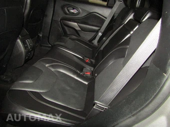 2019 Jeep Cherokee Limited – miniatura 18