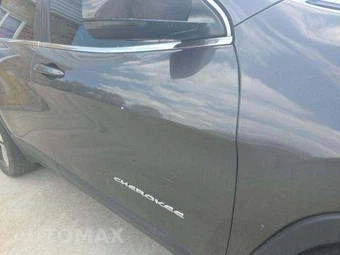 2019 Jeep Cherokee Limited – miniatura 28