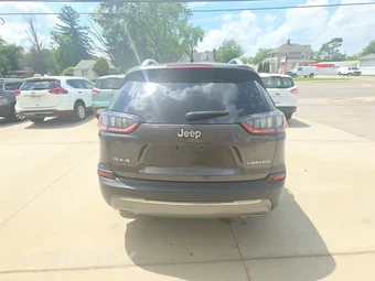 2019 Jeep Cherokee Limited – miniatura 4