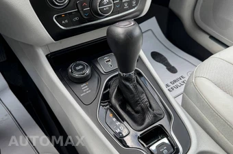 2019 Jeep Cherokee Limited - miniatura 37