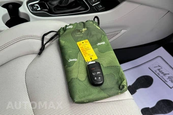 2019 Jeep Cherokee Limited - miniatura 39