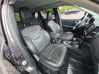 2019 Jeep Cherokee Limited - miniatura 18