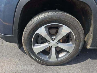 2019 Jeep Cherokee Limited - miniatura 38