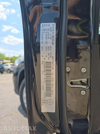 2019 Jeep Cherokee North - miniatura 2
