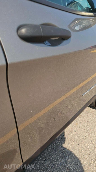 2019 Jeep Cherokee Sport - miniatura 29