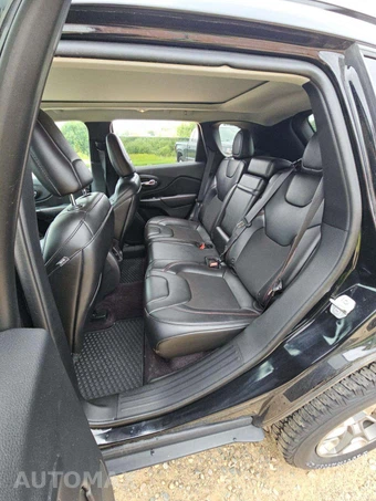 2019 Jeep Cherokee Trailhawk - miniatura 10