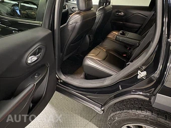 2019 Jeep Cherokee Trailhawk - miniatura 21