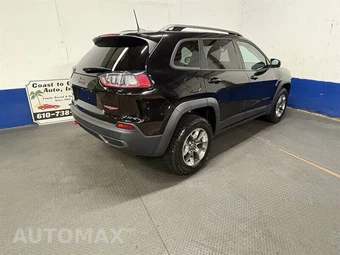 2019 Jeep Cherokee Trailhawk - miniatura 4