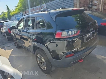 2019 Jeep Cherokee Trailhawk - miniatura 6