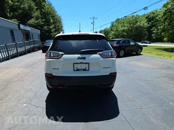2019 Jeep Cherokee Trailhawk - miniatura 4