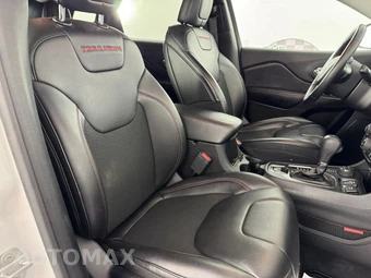 2019 Jeep Cherokee Trailhawk - miniatura 33
