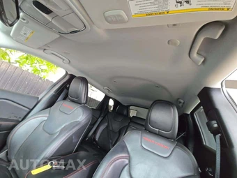 2019 Jeep Cherokee Trailhawk Elite Edition - miniatura 7