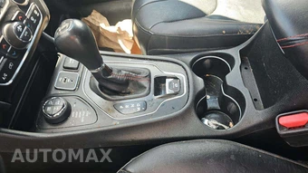 2019 Jeep Cherokee Trailhawk Elite Edition – miniatura 25