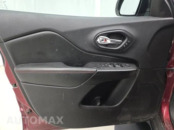 2019 Jeep Cherokee Trailhawk Elite Edition – miniatura 9
