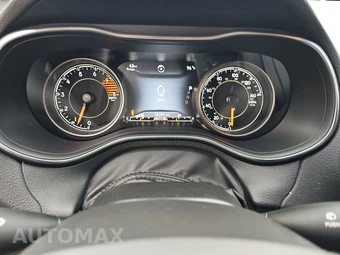 2019 Jeep Cherokee Trailhawk Elite Edition - miniatura 12