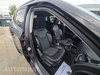 2019 Jeep Compass Altitude Edition - miniatura 15