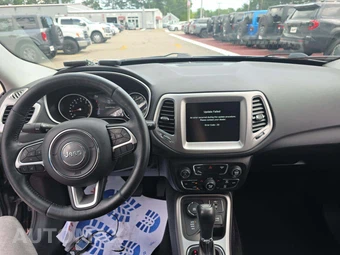 2019 Jeep Compass High Altitude Edition - miniatura 10