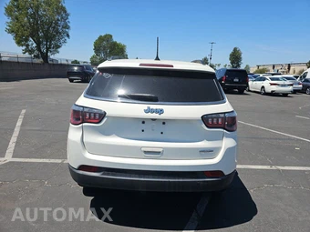 2019 Jeep Compass Latitude – miniatura 5