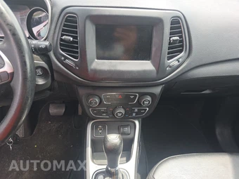 2019 Jeep Compass Latitude – miniatura 11