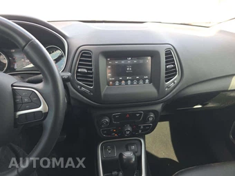 2019 Jeep Compass Latitude – miniatura 10