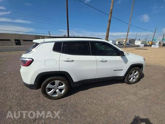 2019 Jeep Compass Latitude – miniatura 4