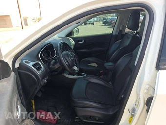 2019 Jeep Compass Latitude – miniatura 6